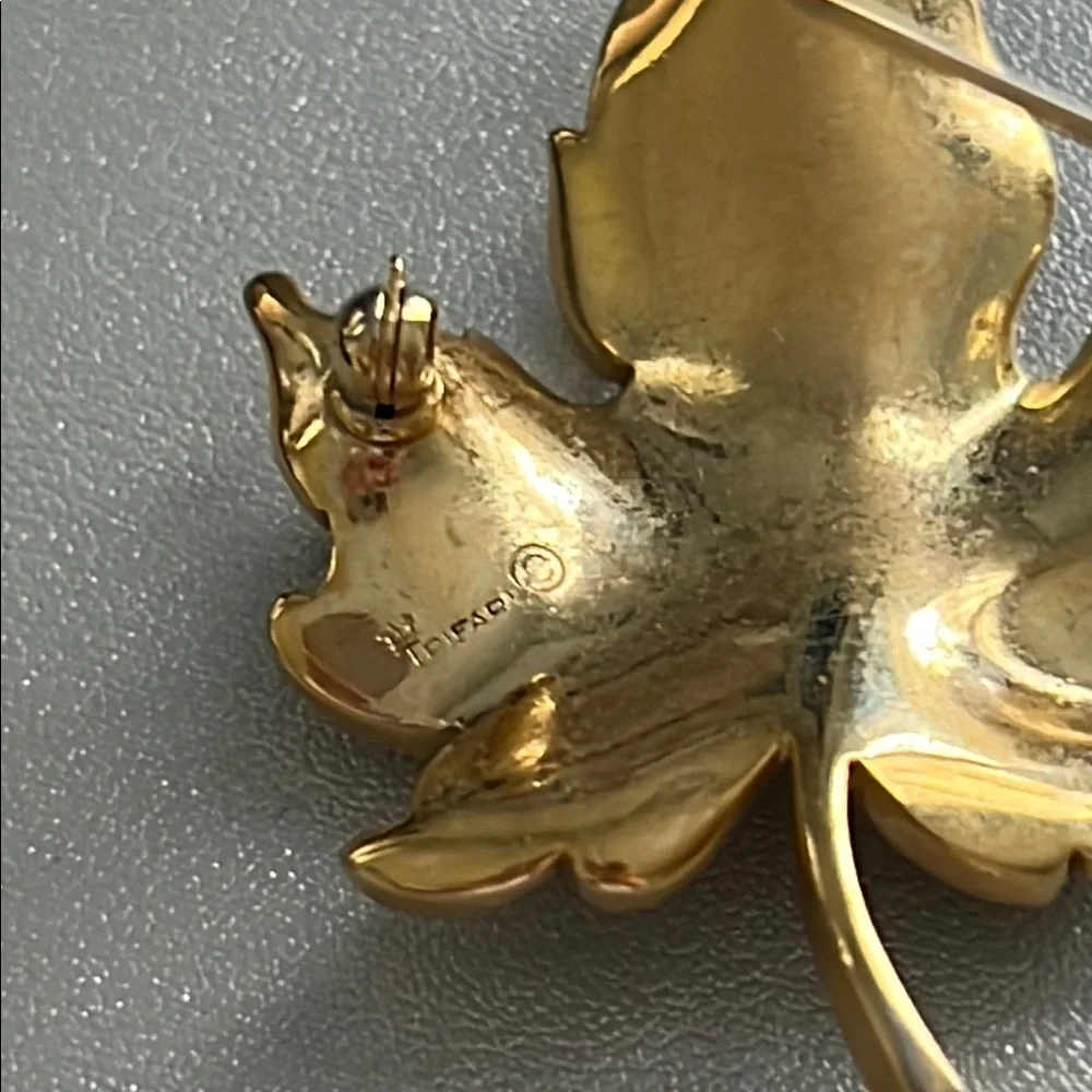 Trifari Vintage Gold Fall Leaf Brooch Pin Statement Jewelry